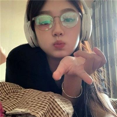溺水的鱼 海报
